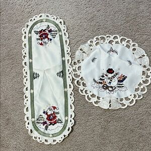 Festive Snowman an Santa Doilies